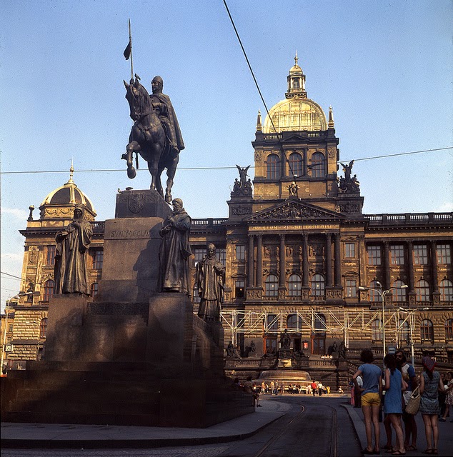 Prague 1975 (9).jpg