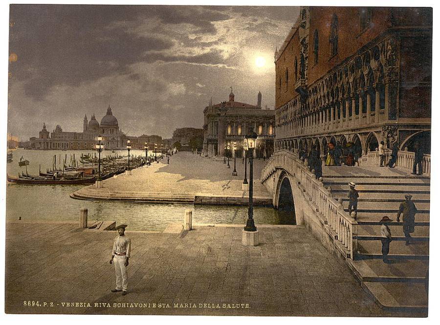 Doges' Palace and St. Mark's by moonlight.jpg