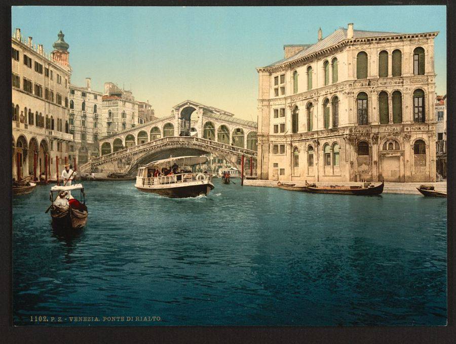 The Grand Canal with the Rialto Bridge.jpg