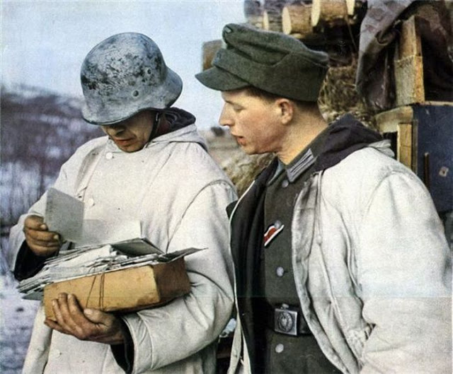 World War II Photos in Color (22).jpg