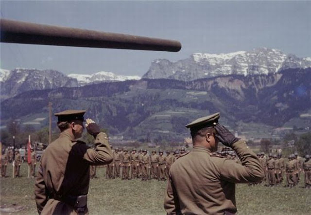 World War II Photos in Color (33).jpg