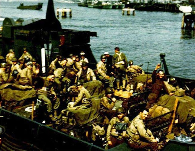 World War II Photos in Color (40).jpg