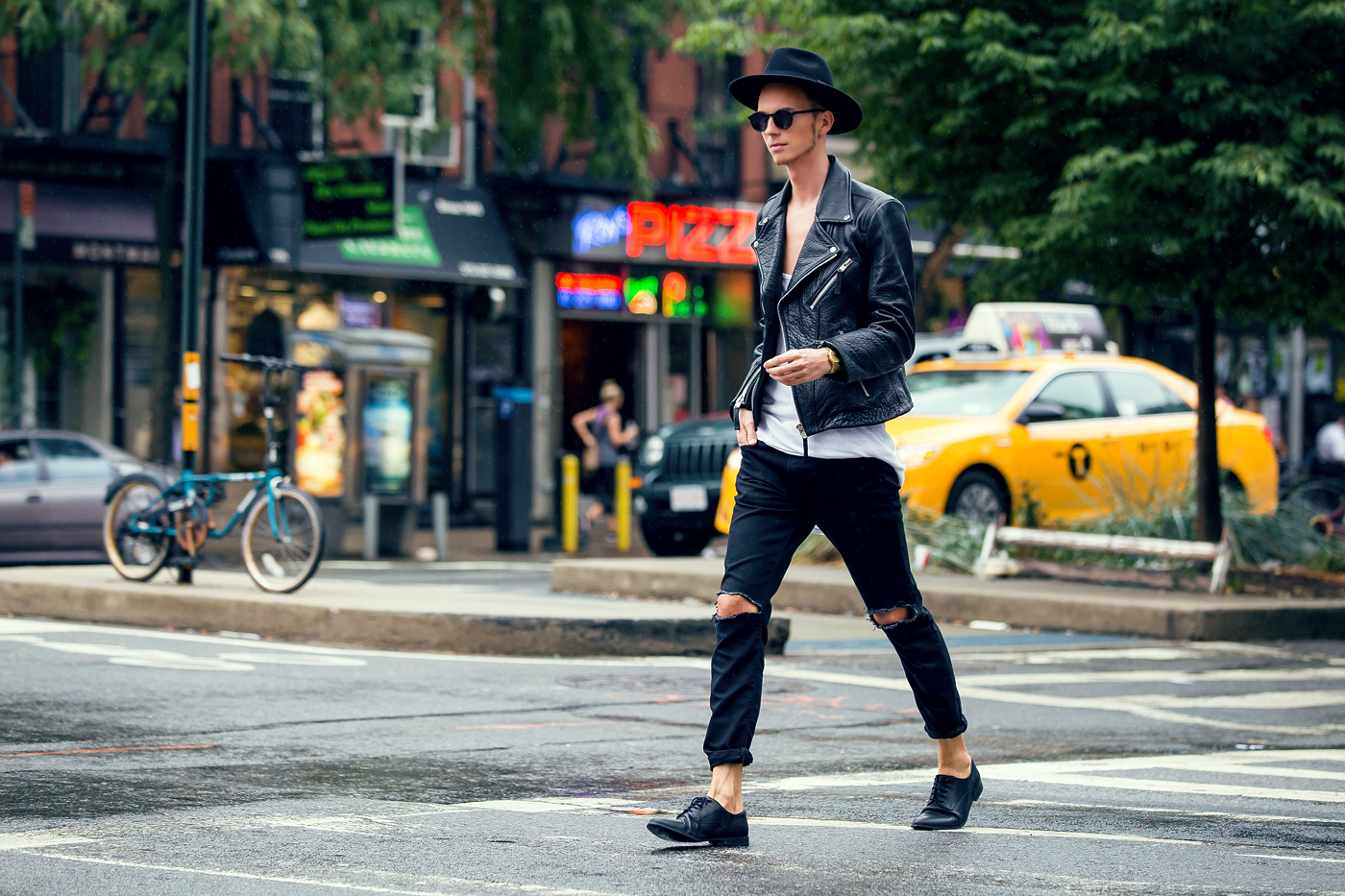new-york-city-fashion-week-2014-street-style-menswear-leather-bikerjacket-fedora-hat-ferfidivat-nyc-fashion-blogger-_14_.png
