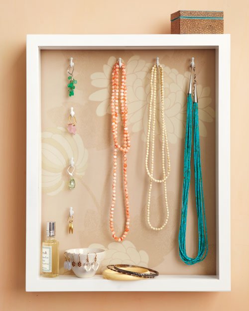 shadowbox-neckless-0511mld107066_hd.jpg