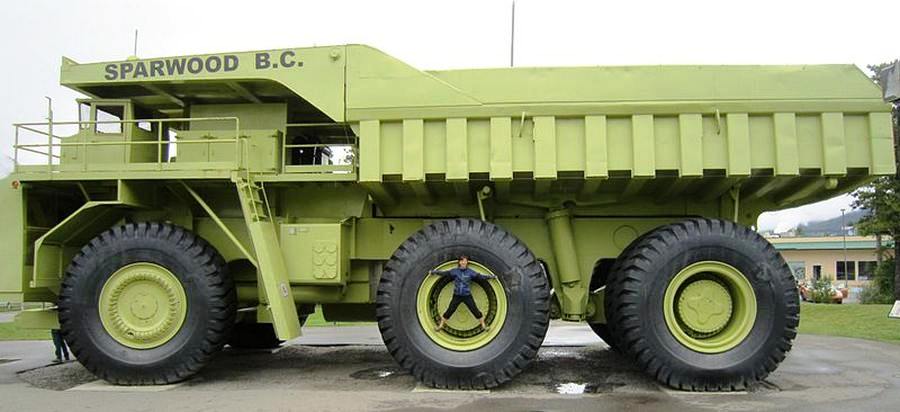 Worlds-Biggest-Truck-3.jpg