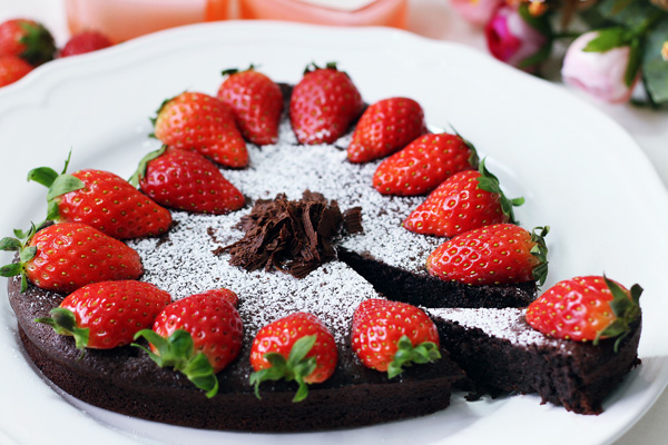 Chocolate Cake - 2D small.jpg