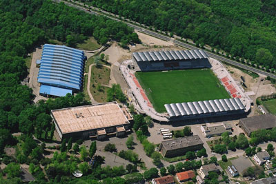 stadion4_n.jpg